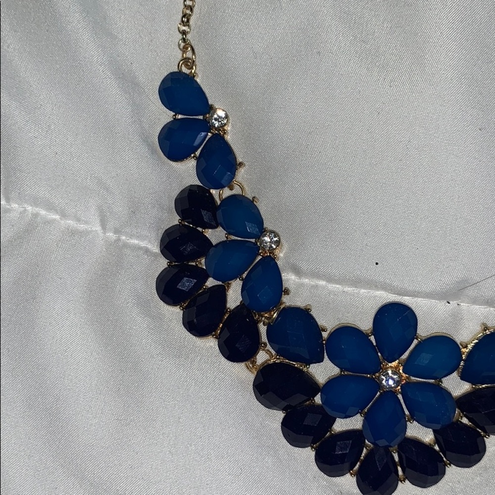 Statement Necklace - Picture 2 of 2